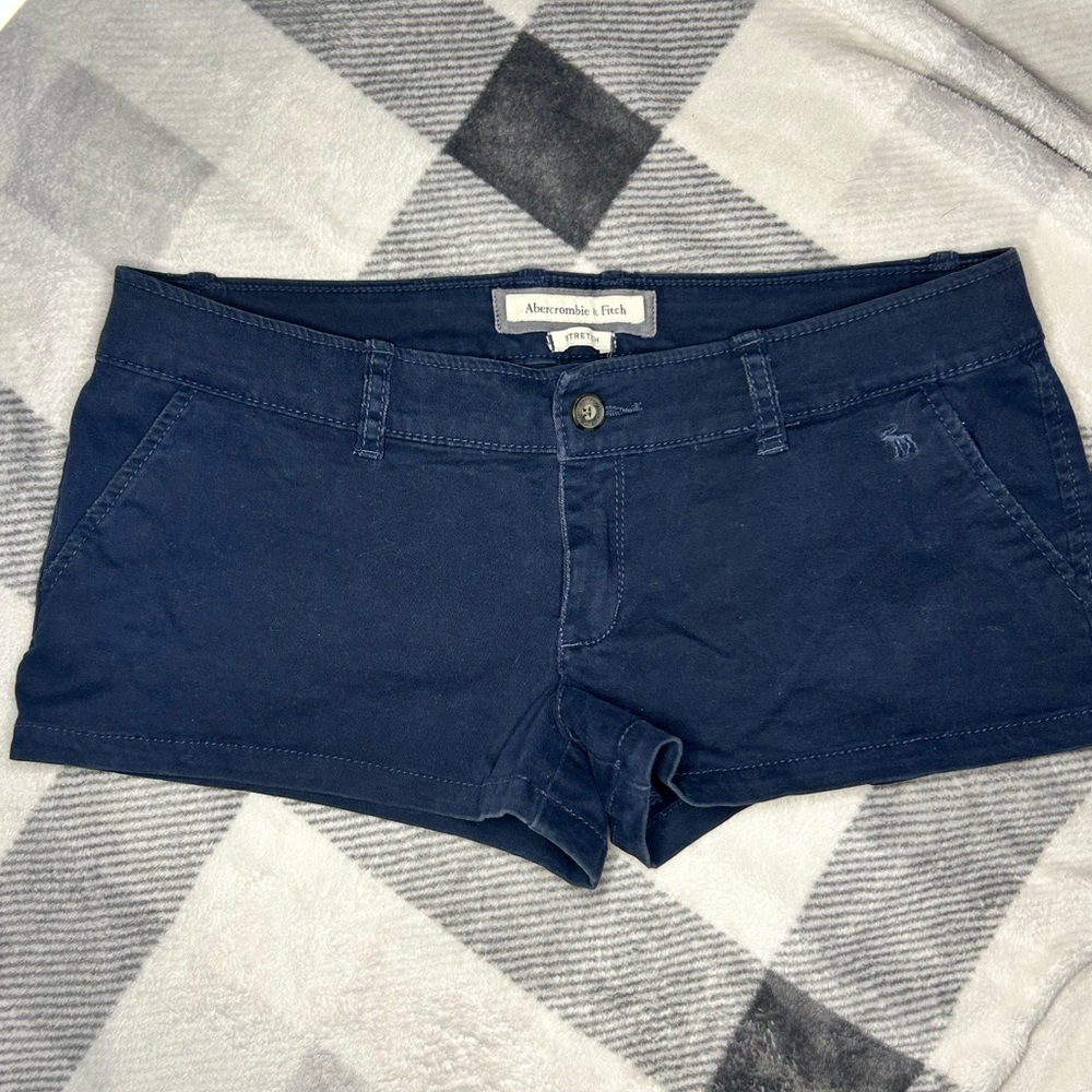 Abercrombie & Fitch Women's Navy Shorts